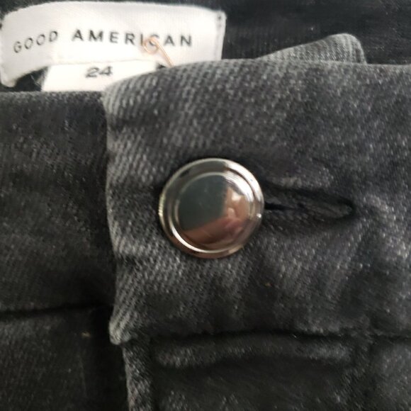 NWT Good American PLUS SZ 24 Good Waist High Waist Step Hem Black Stretch Jeans - Picture 10 of 13